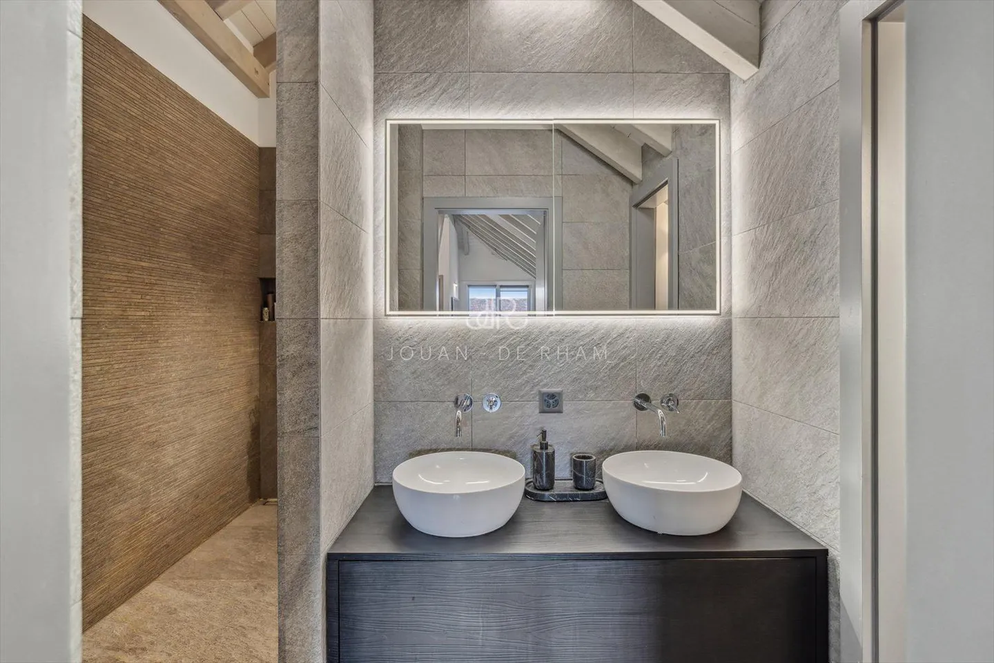 Esclusività: Eccezionale Duplex 5,5 Stanze vicino a Nyon - Foto 8 di 13