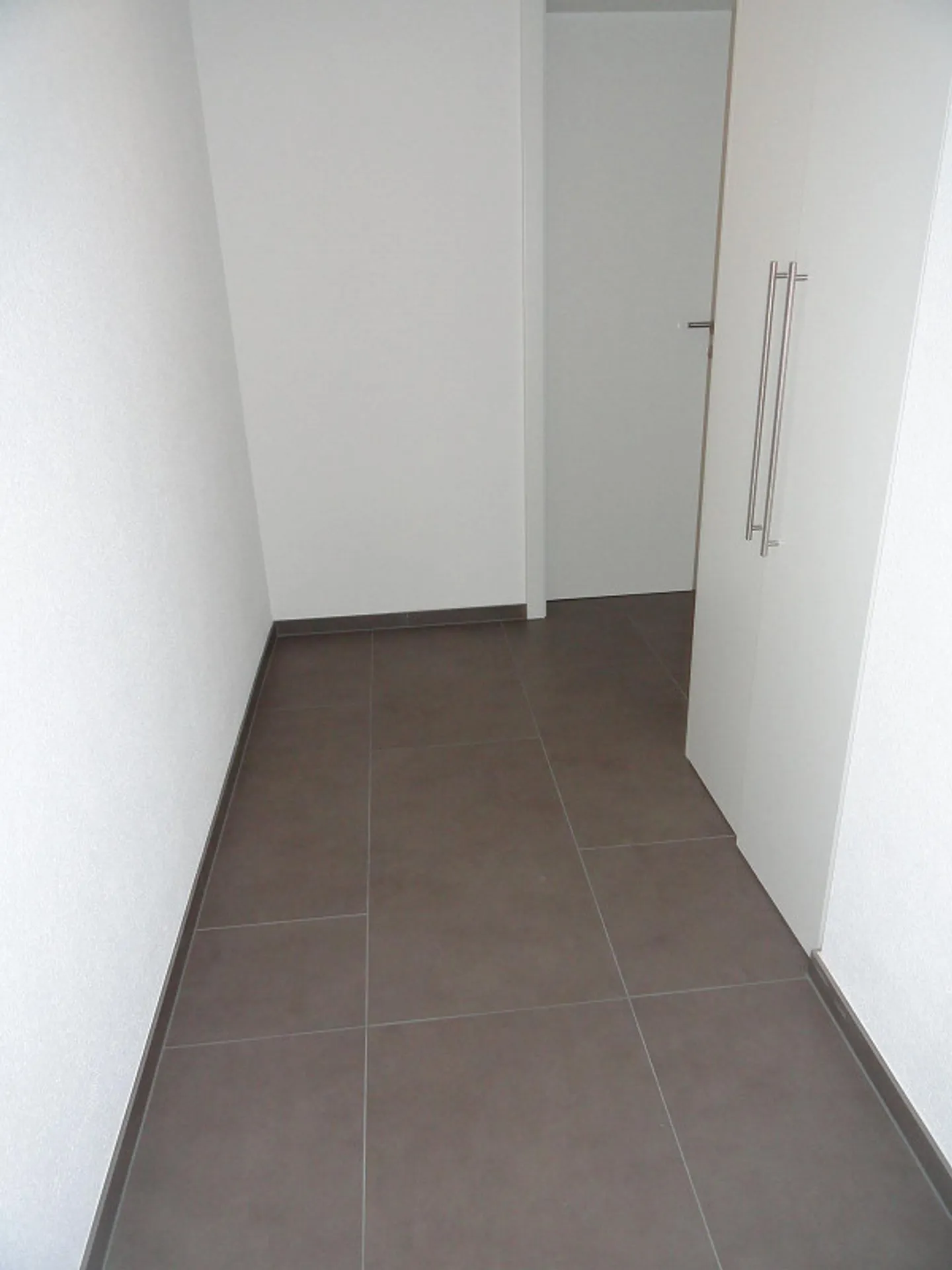 Appartamento mansardato 4 1/2 locali moderno-tranquillo-centrale - Foto 7 di 7