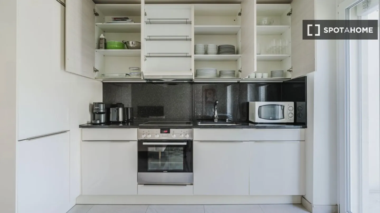 Appartement à louer - Photo 7 sur 18