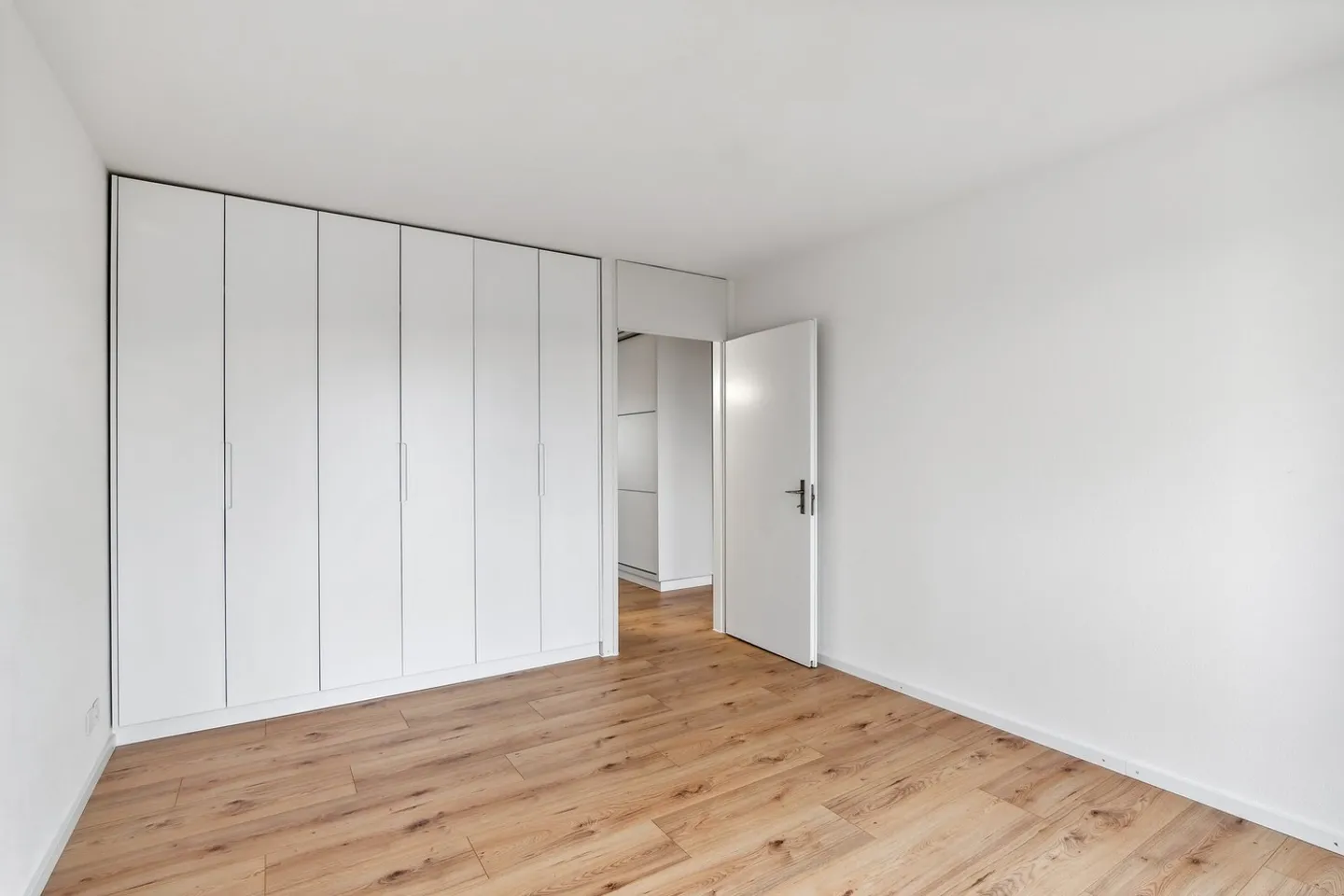 Appartamento recentemente ristrutturato! Offerta speciale: 1° netto gratis! - Foto 6 di 10