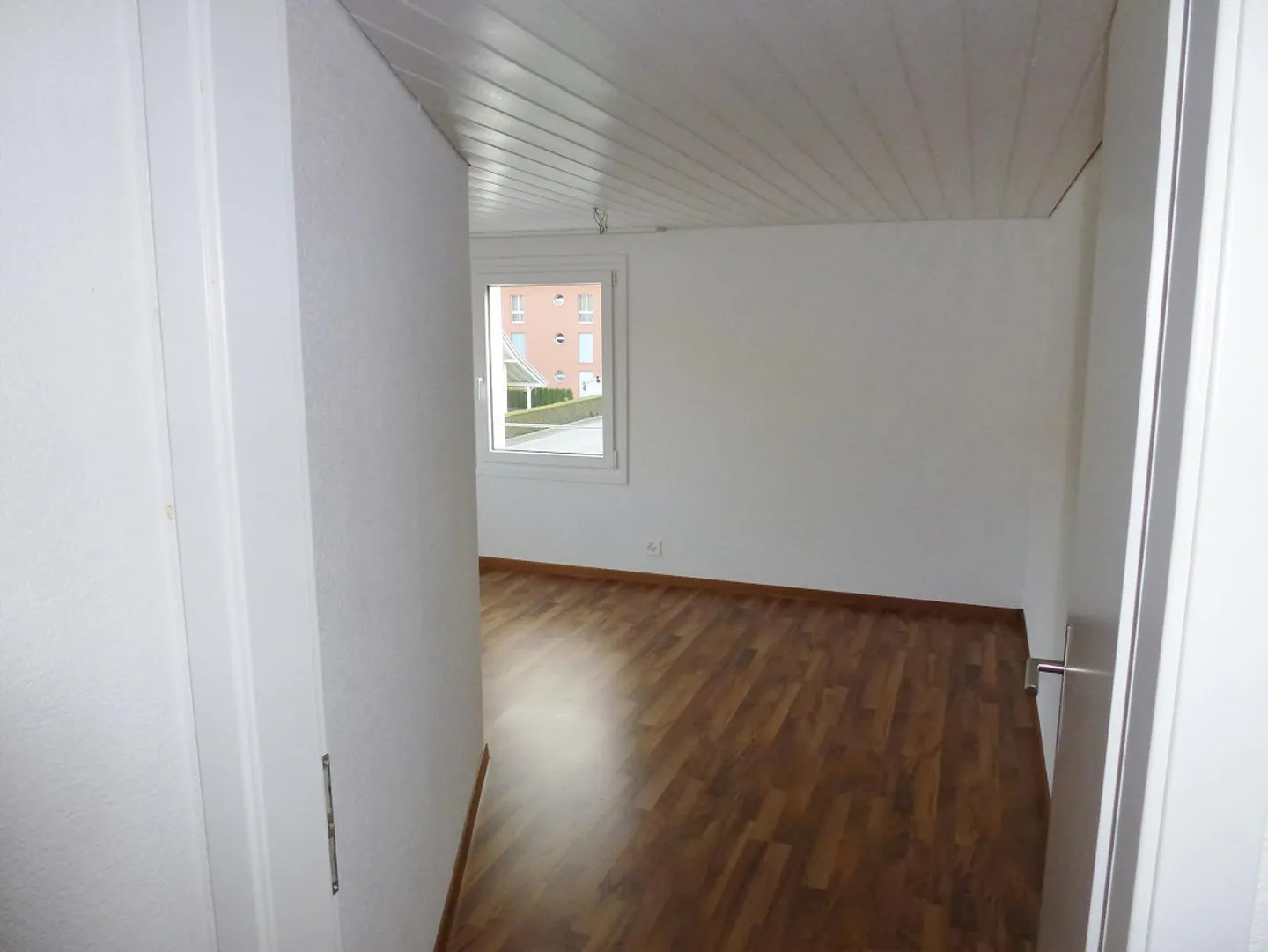 Helle Wohnung mit grosser Terrasse - Foto 9 von 20