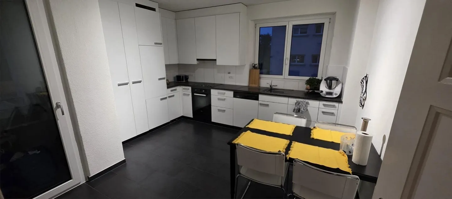 Helles Zimmer mit Balkon in gemütlicher 3er-WG - Foto 7 von 9