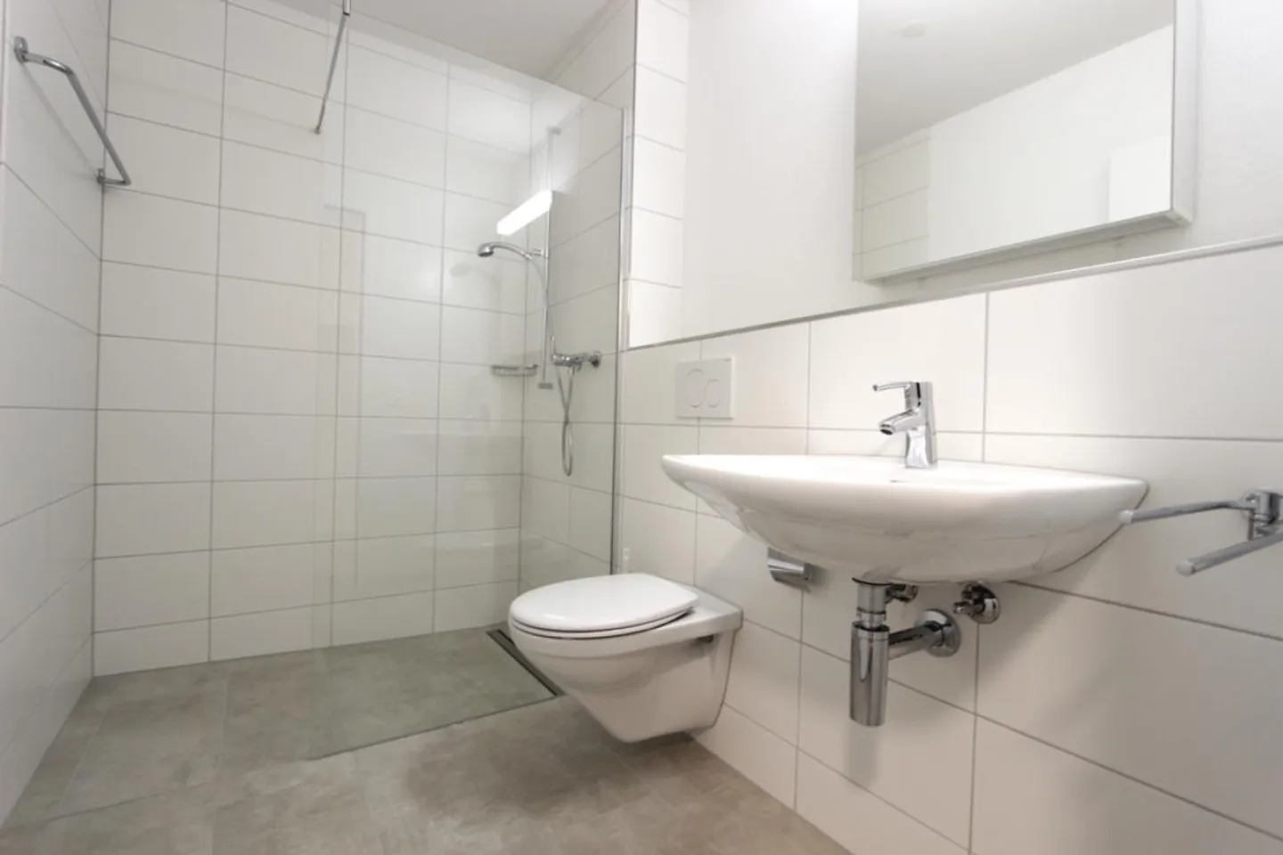Spacious Apartment by the Talbach - Photo 6 of 9
