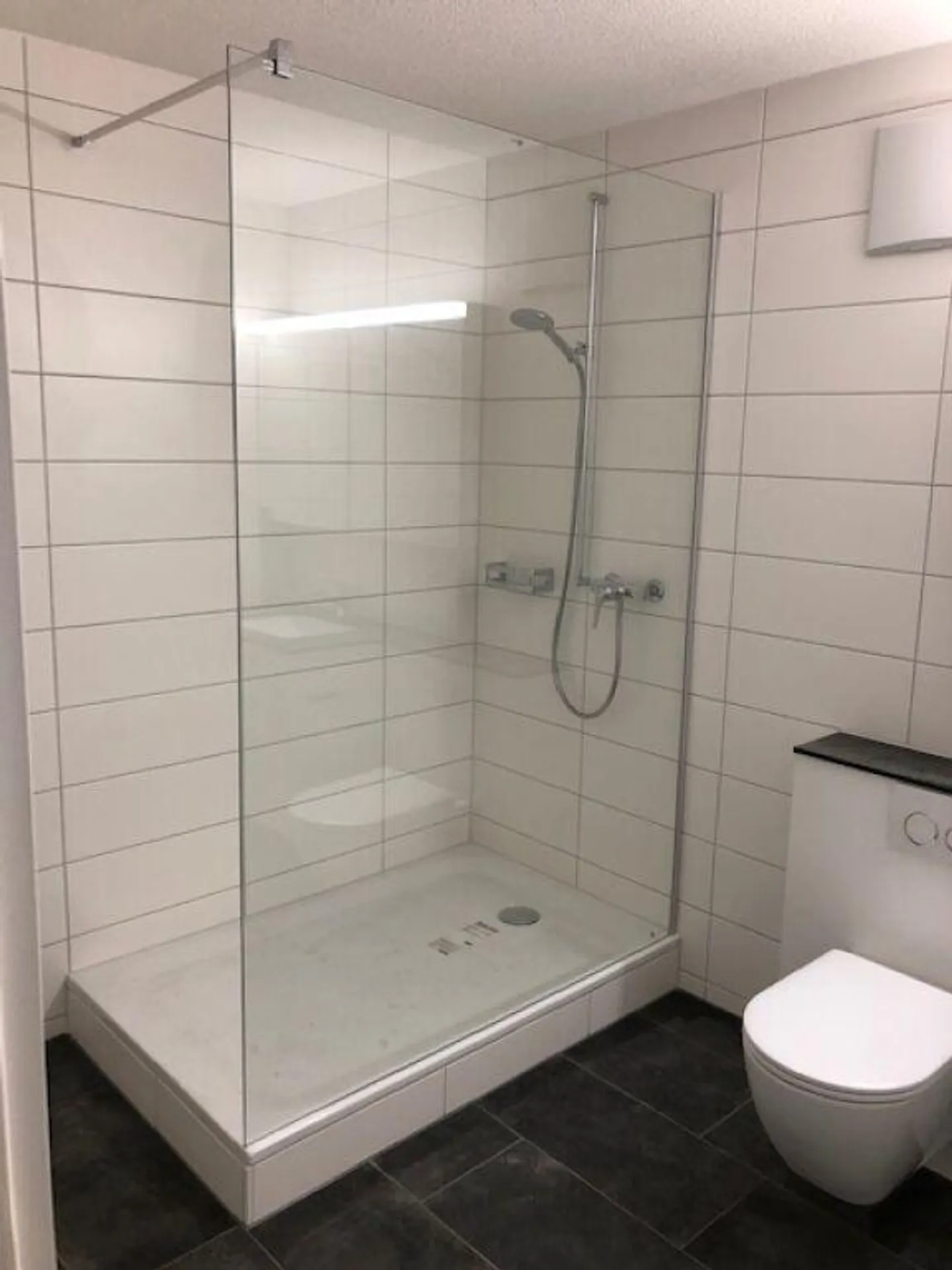 Child-friendly 4.5 room apartment in Worben - Photo 4 of 9