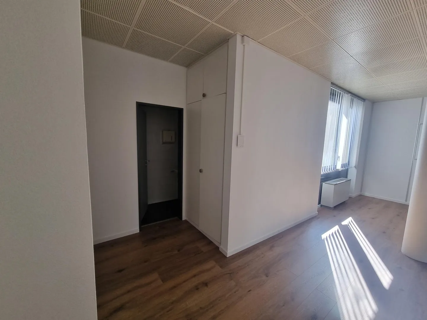 Helles Büro - ref. 957 - Foto 1 von 7