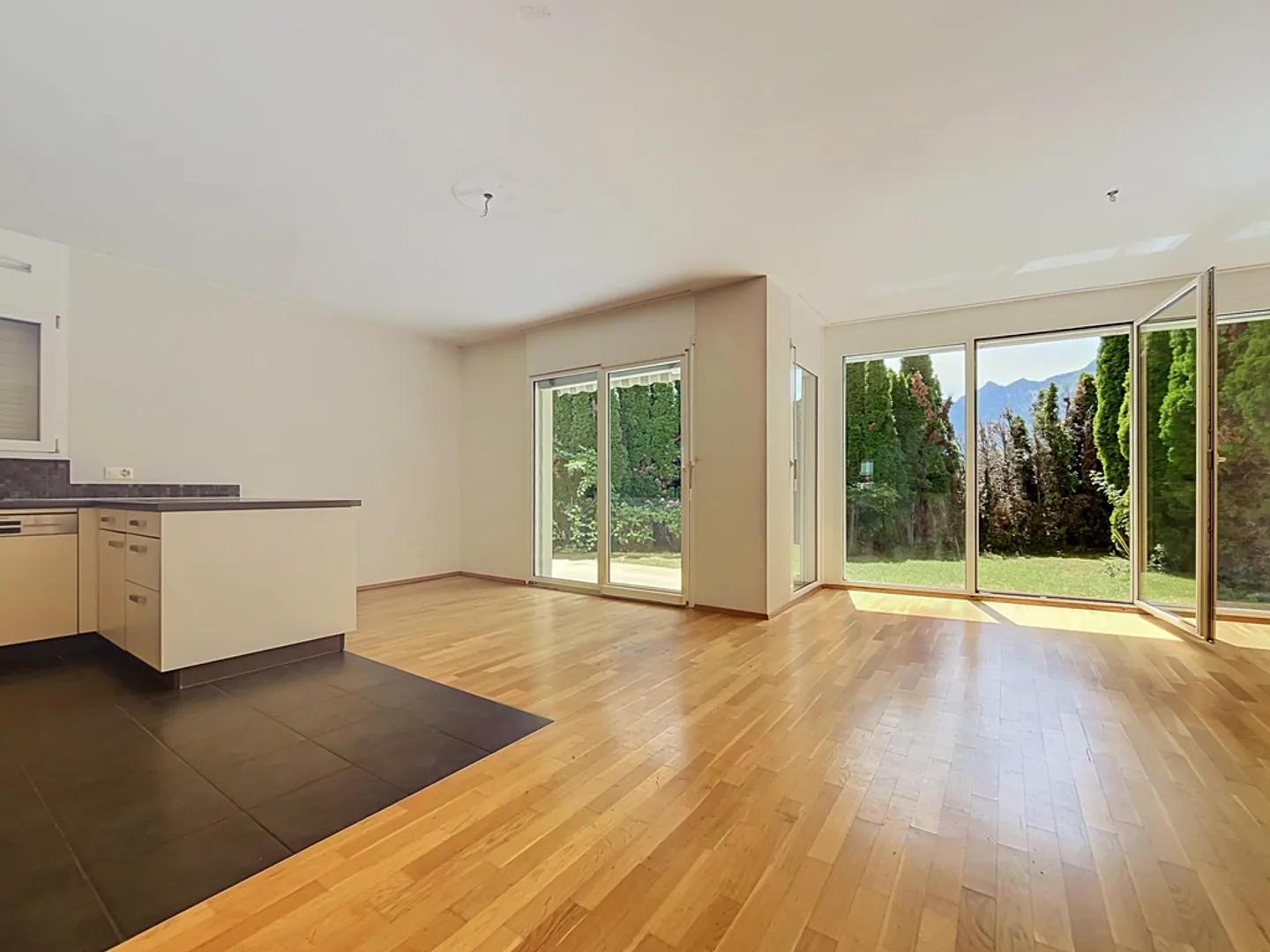 4,5-Zimmer-Wohnung - Foto 2 von 11
