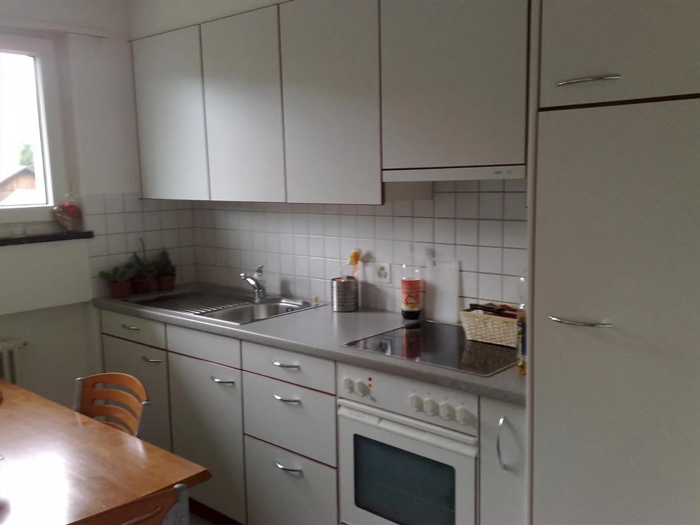 Appartamento luminoso e conveniente con 4 stanze al 1° piano - Foto 2 di 6