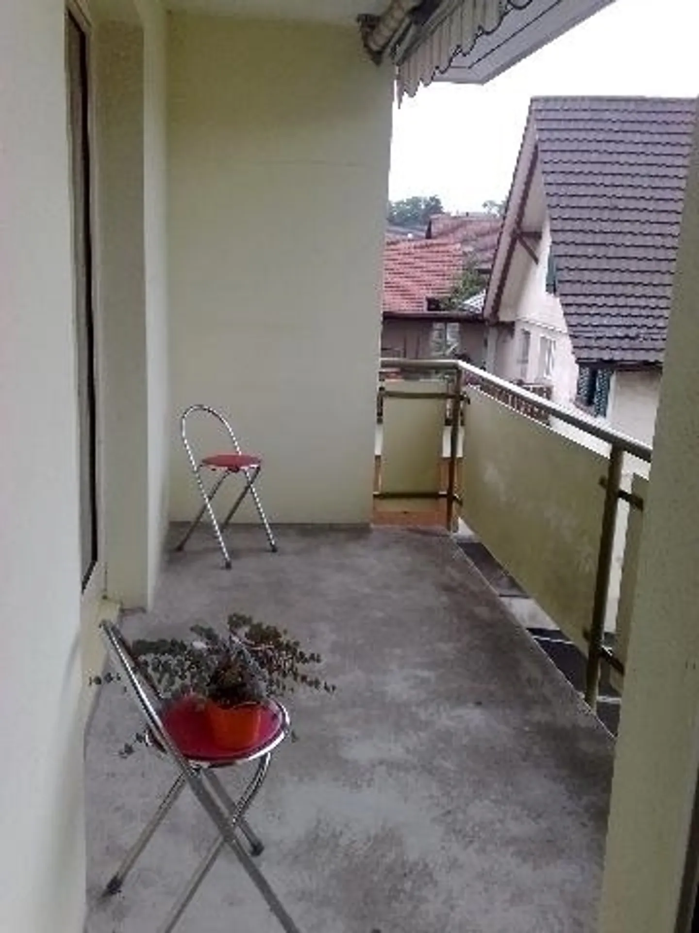 Appartamento luminoso e conveniente con 4 stanze al 1° piano - Foto 6 di 6