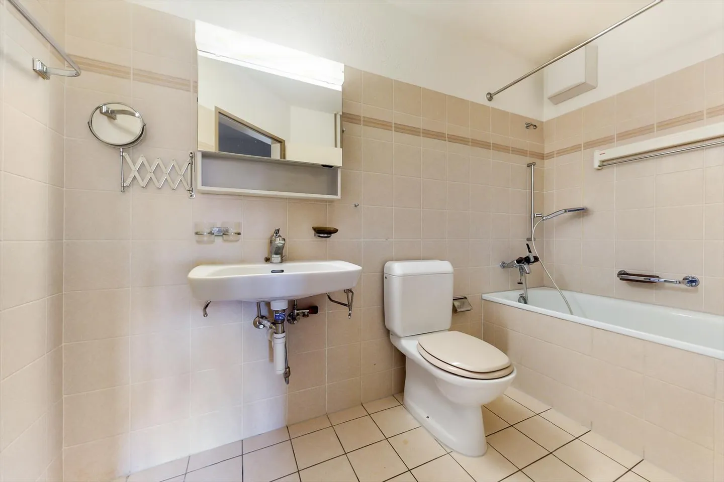 Appartamento 3.5 stanze - Foto 8 di 9