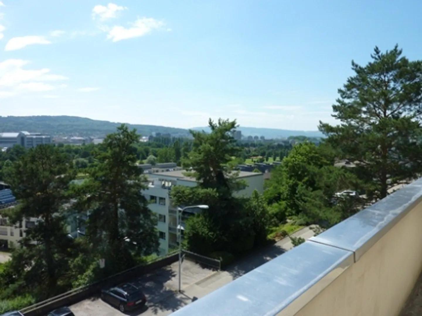 Very bright maisonette apartment - Photo 10 of 10