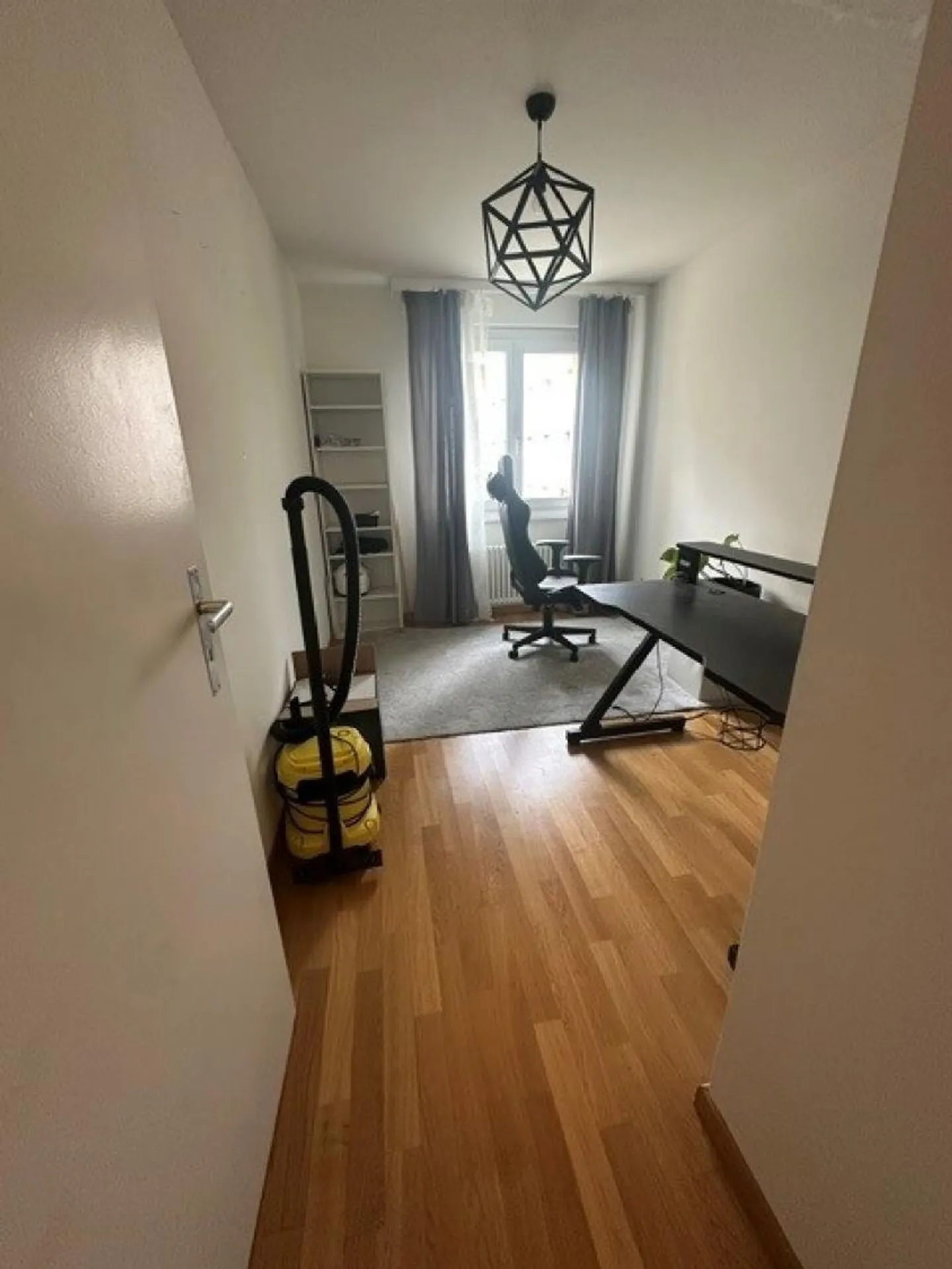 Beautiful 4.5-room apartment with balcony - Photo 8 of 12