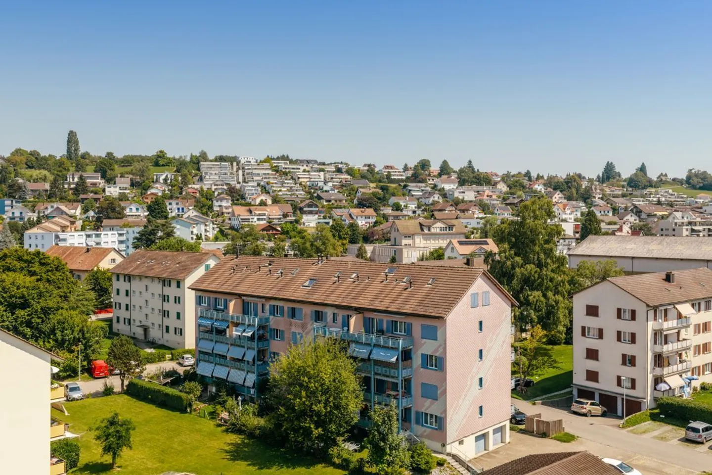 Zwei vermietete Wohnungen im Paket - attraktive Kapitalanlage in Wohlen AG - Foto 1 von 13