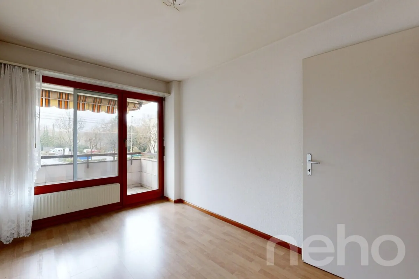 Eckreihenhaus mit viel Potenzial in zentraler Lage von Ettingen - Foto 10 von 12