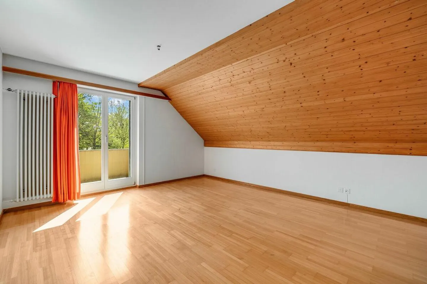 Living and Working Under One Roof: Home with Studio/Music Salon - Photo 11 of 16