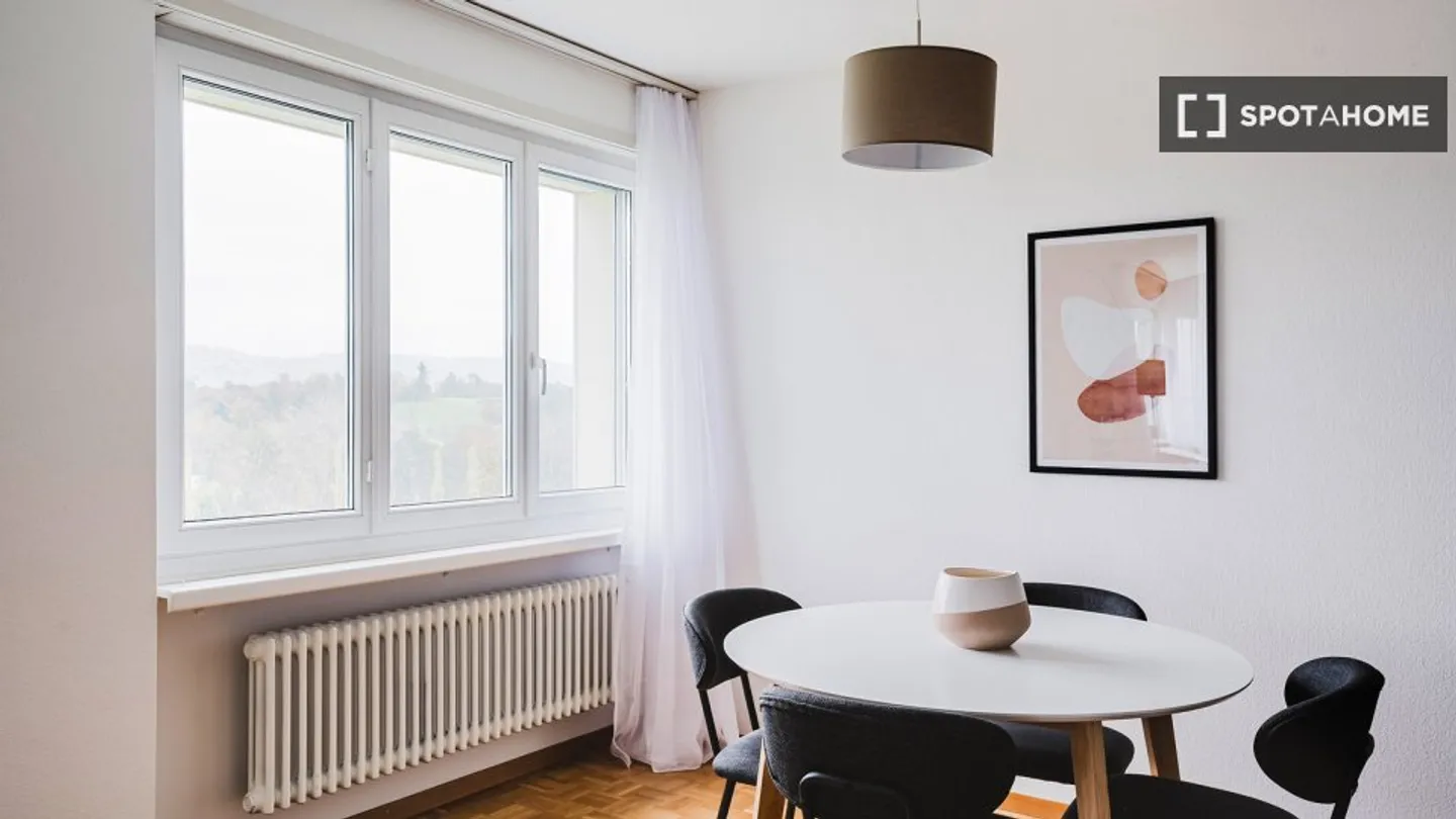 Apartment for rent - Photo 10 of 17