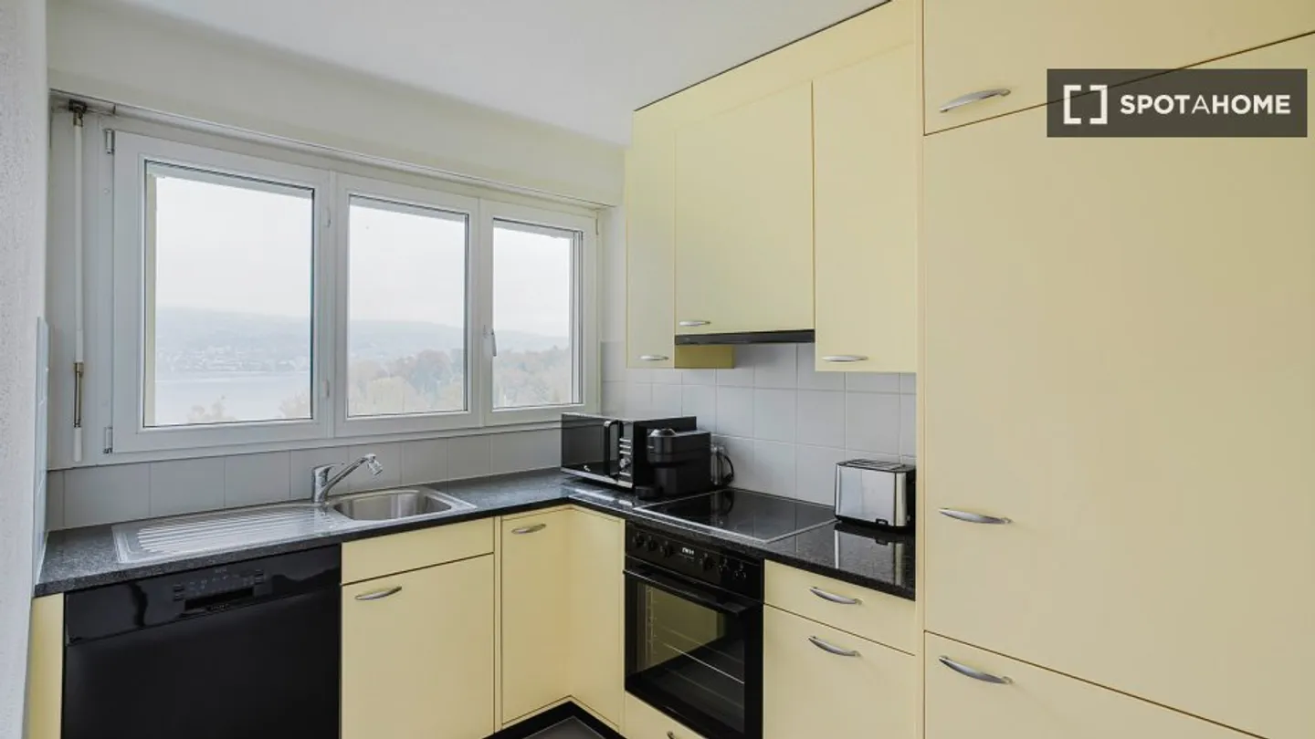 Apartment for rent - Photo 9 of 17