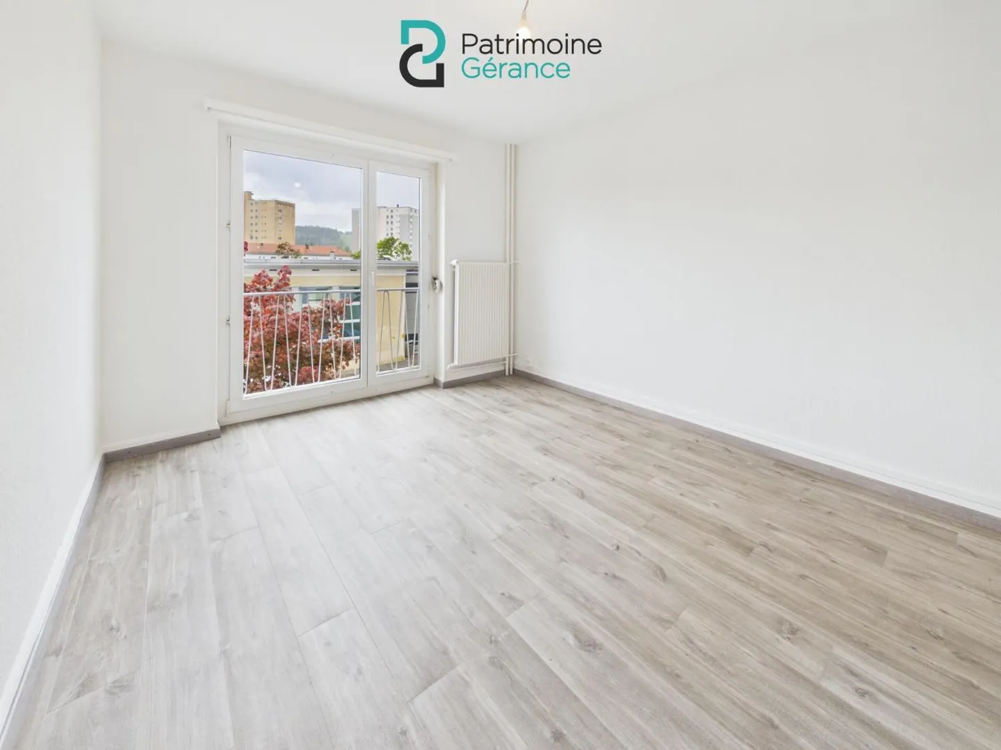 Luminoso! Appartamento di 3.0 stanze - Foto 3 di 7