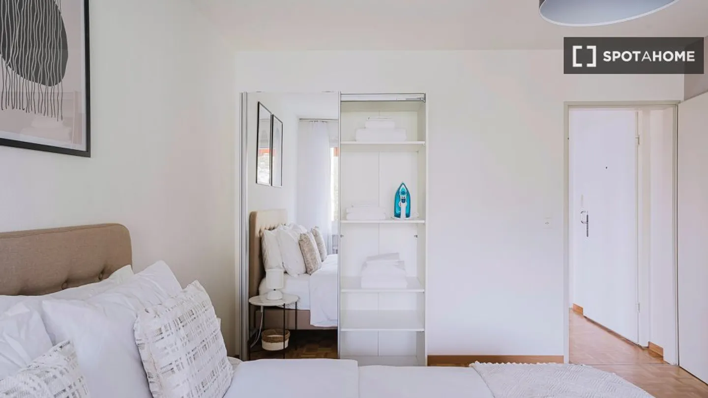 Apartment for rent - Photo 13 of 17