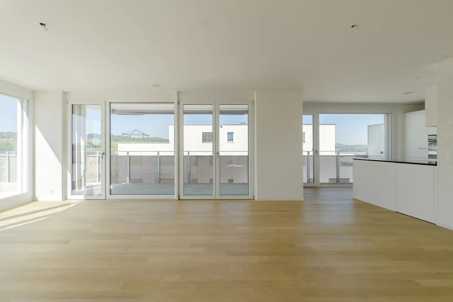 Attika Wohnung zum Wohl-Fühlen - Foto 5 von 14