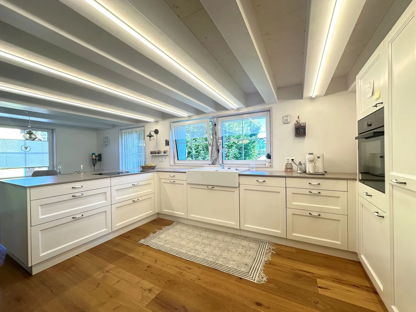 Modern living meets rural idyll - 5.5-room house in Wolfertswil - Photo 7 of 12