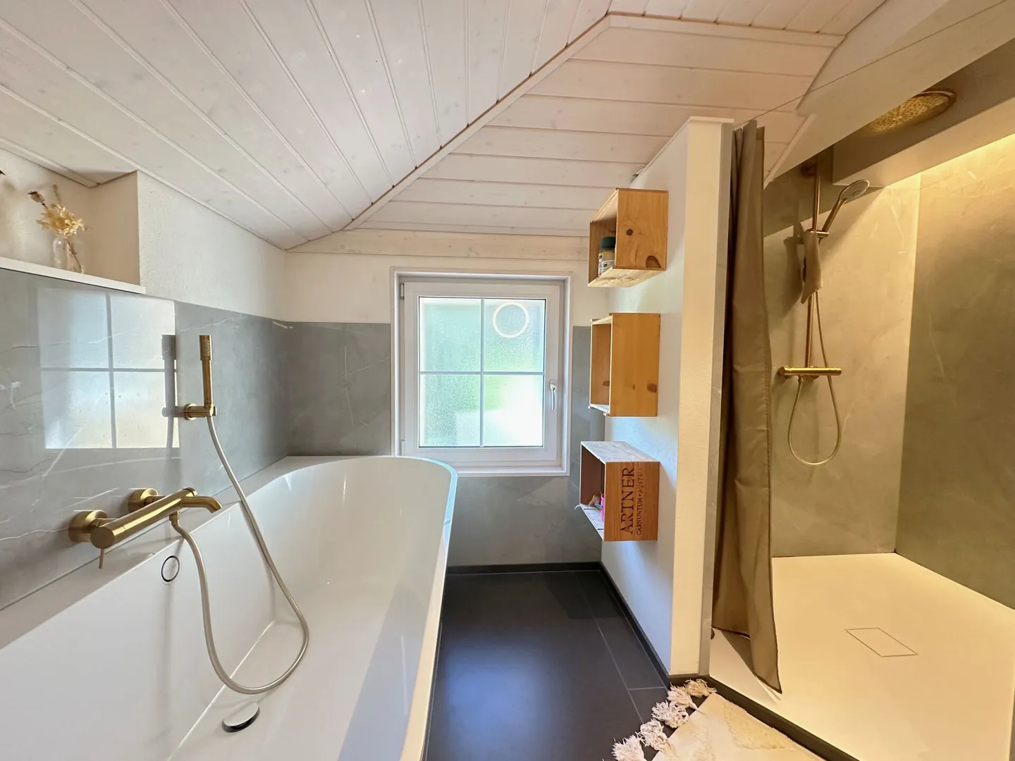 Modern living meets rural idyll - 5.5-room house in Wolfertswil - Photo 12 of 12