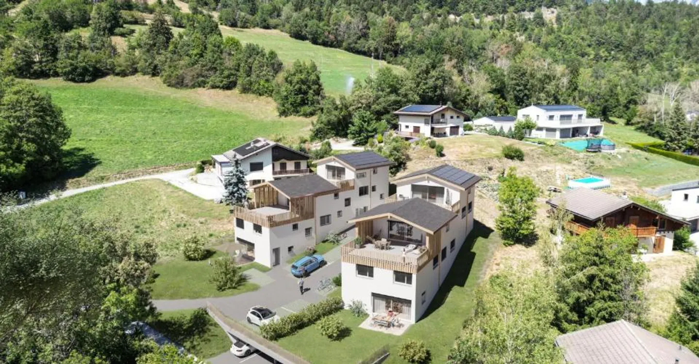 Family Villa with Terrace in Ayent - Photo 3 of 10