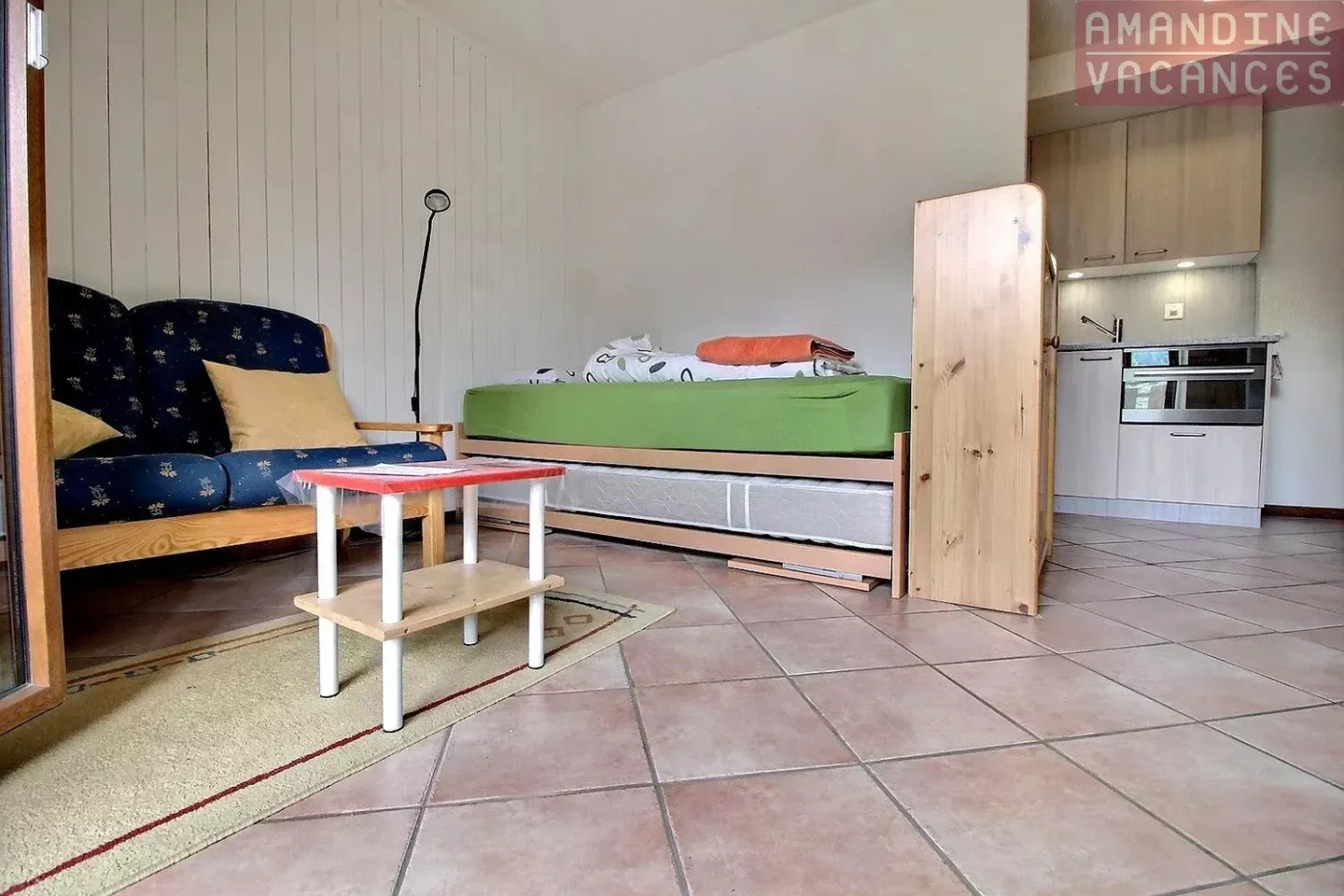 Location annuelle d'un studio avec vue dégagée - Photo 6 sur 10