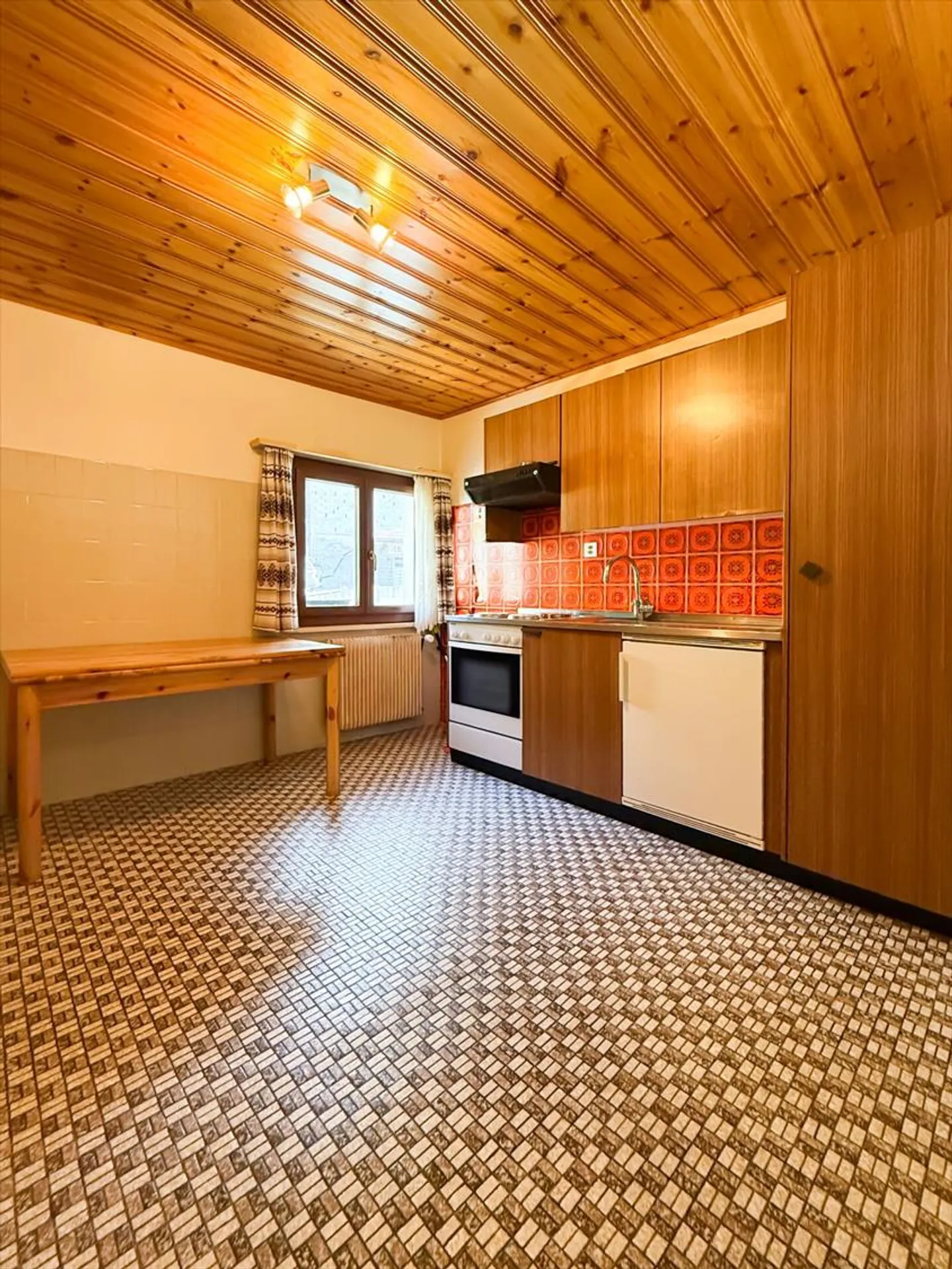 Familienwohnung mit Panoramablick - Foto 5 von 12