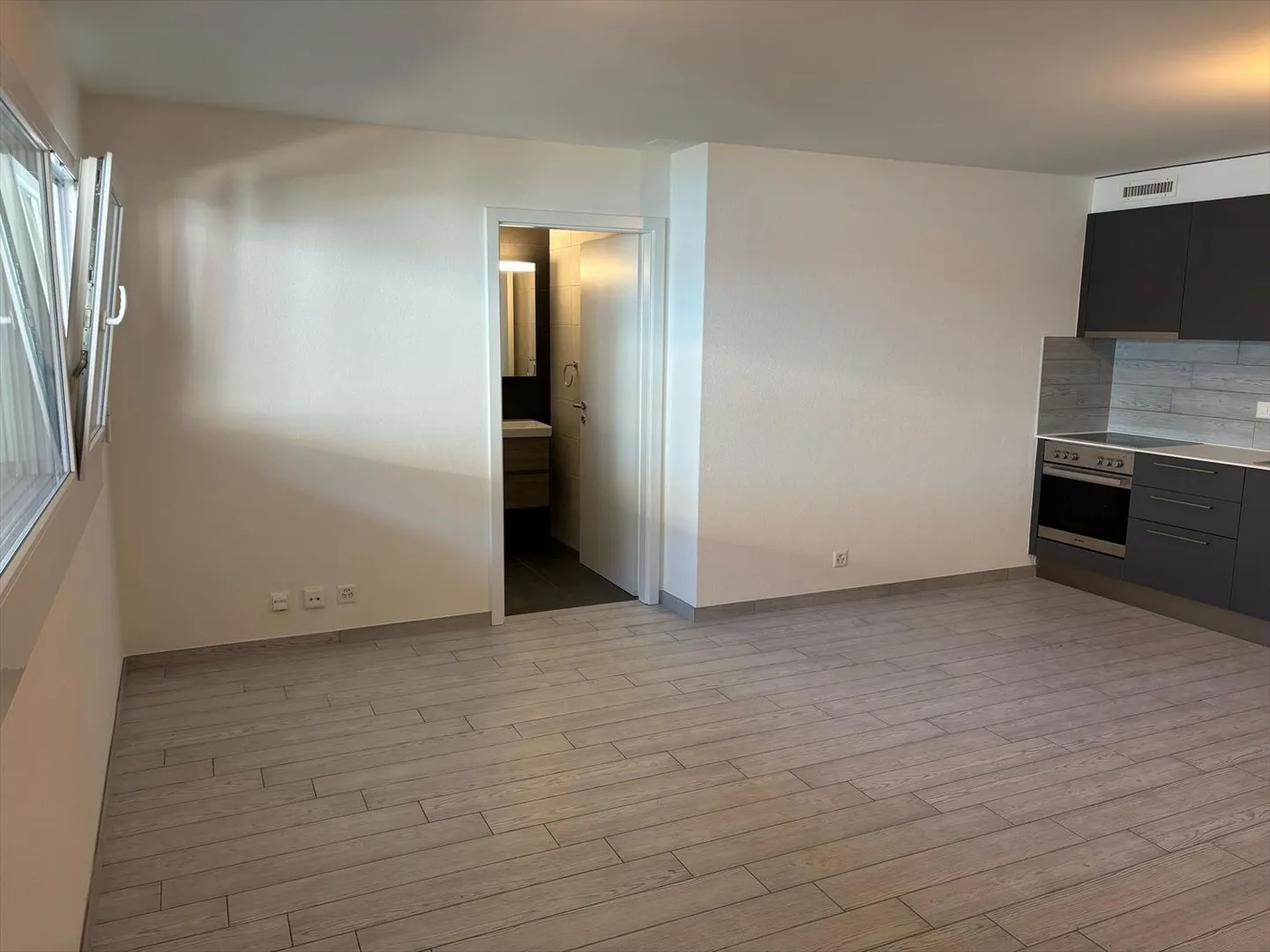 Charmant Studio à Vétroz - Photo 2 sur 7