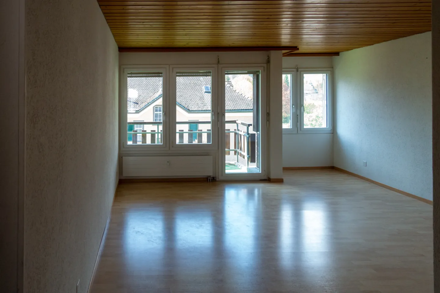 Vivere comodamente nel centro di Ennenda - Foto 4 di 8