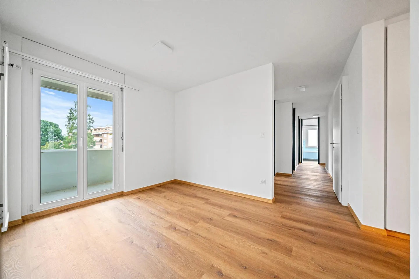 Bright, partially renovated apartment - Photo 2 of 16