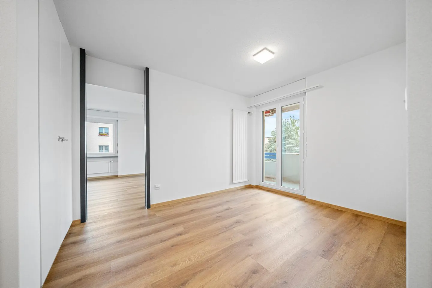 Bright, partially renovated apartment - Photo 6 of 16