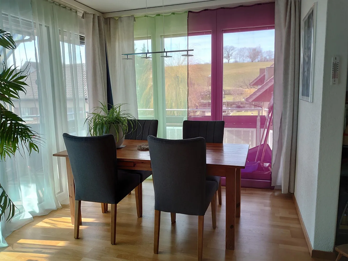 Votre oasis de bien-être ! Appartement confortable de 4.0 pièces dans la verdure à louer - Photo 5 sur 11