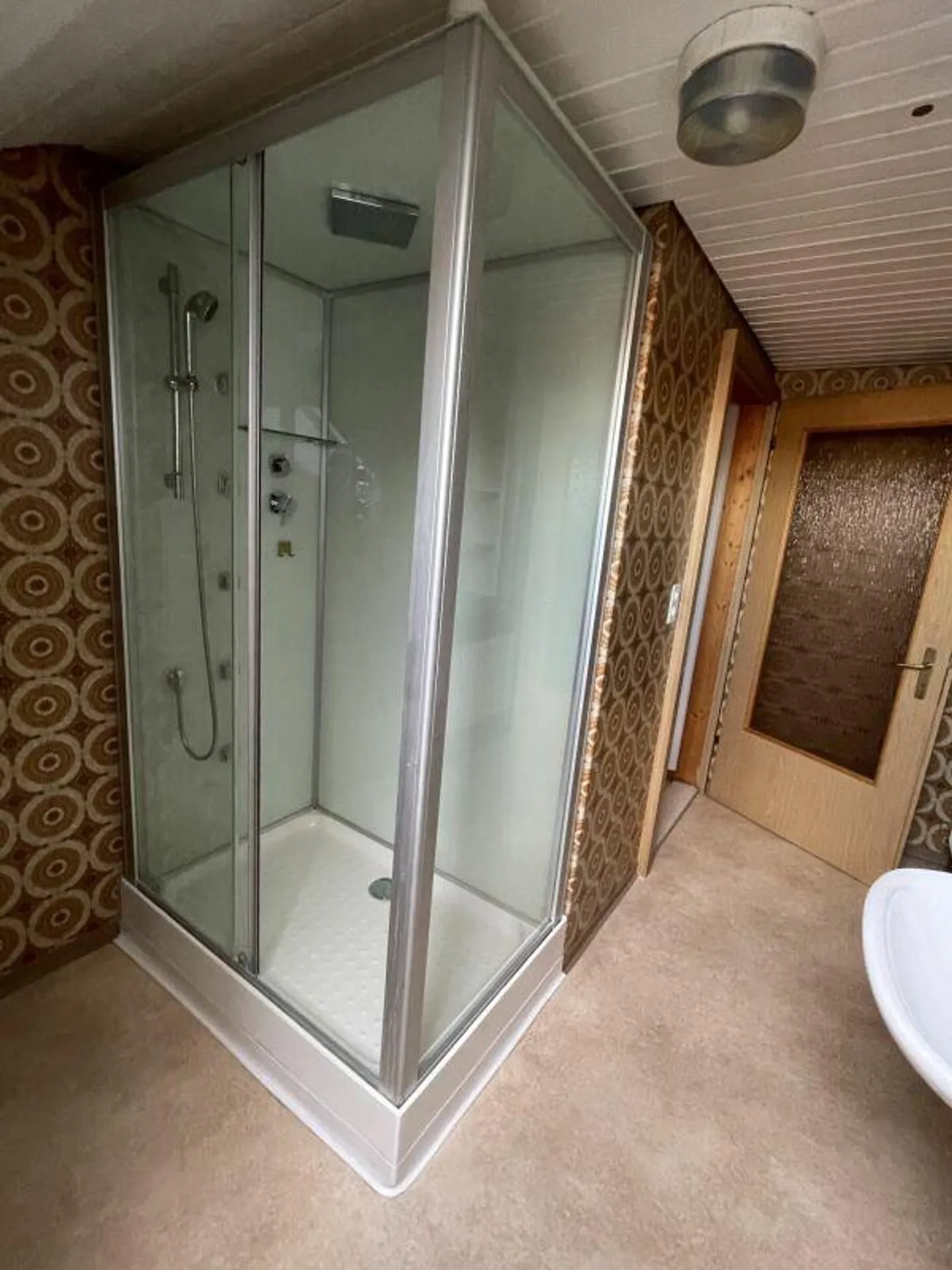 Charmante Dachwohnung - Foto 9 von 12