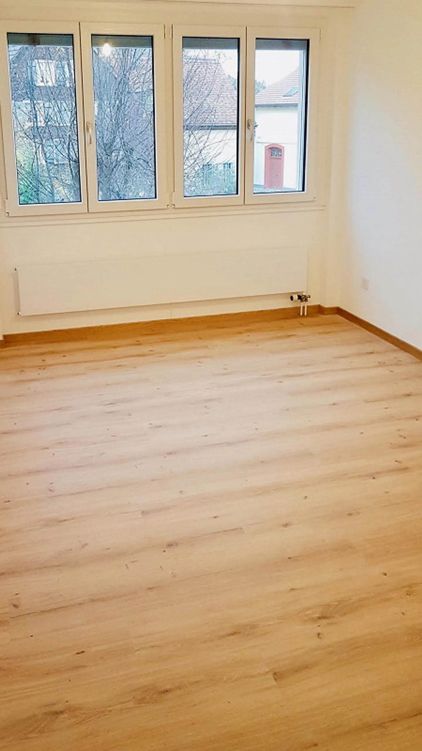 Appartamento 3.5 locali (1° piano R) nel centro del villaggio eppure nel verde - Foto 7 di 16
