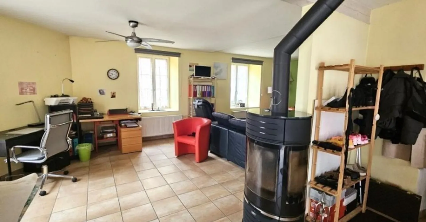 Village house of character - Photo 4 of 9