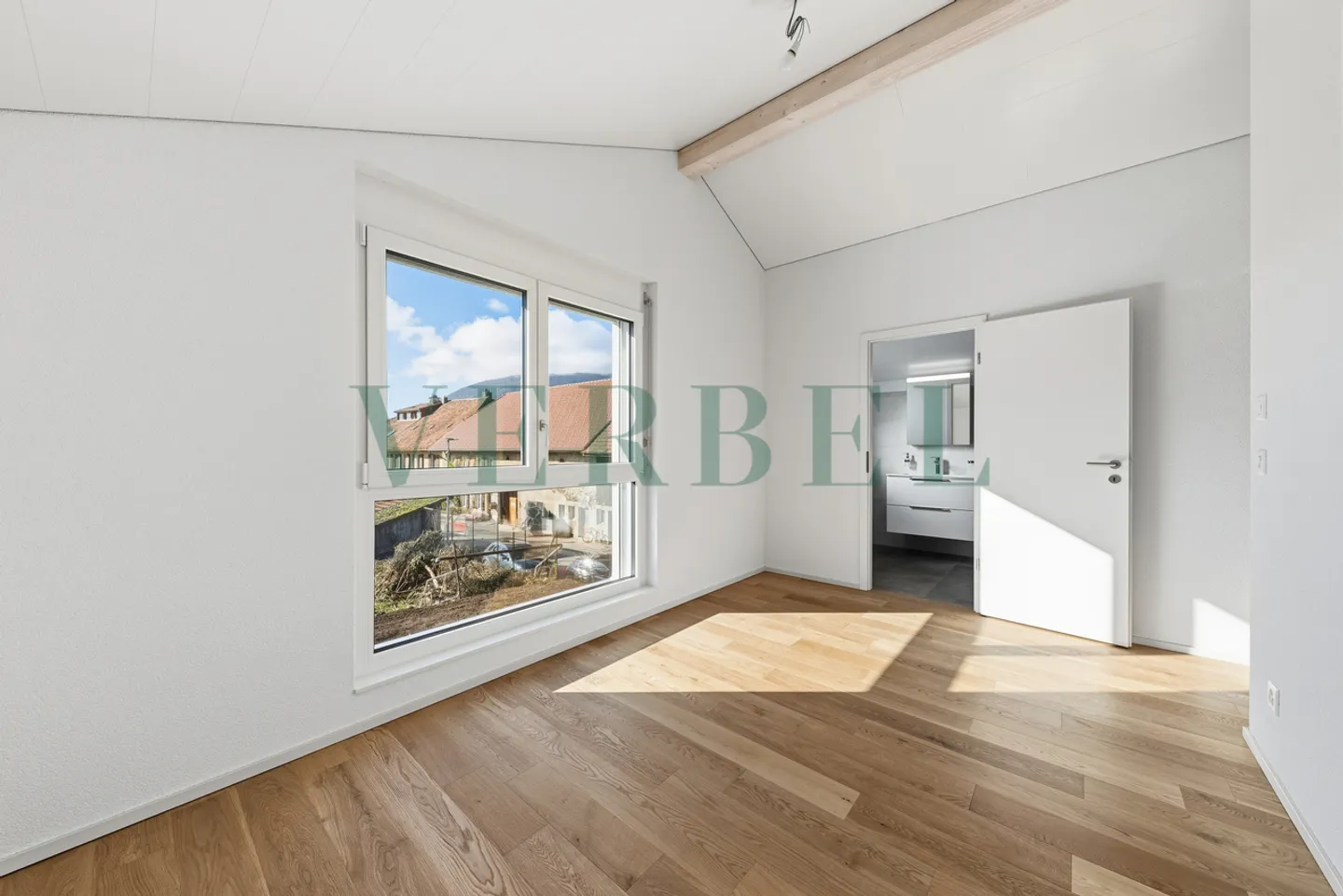 Modern Family Villa in Fresens - Photo 10 of 13