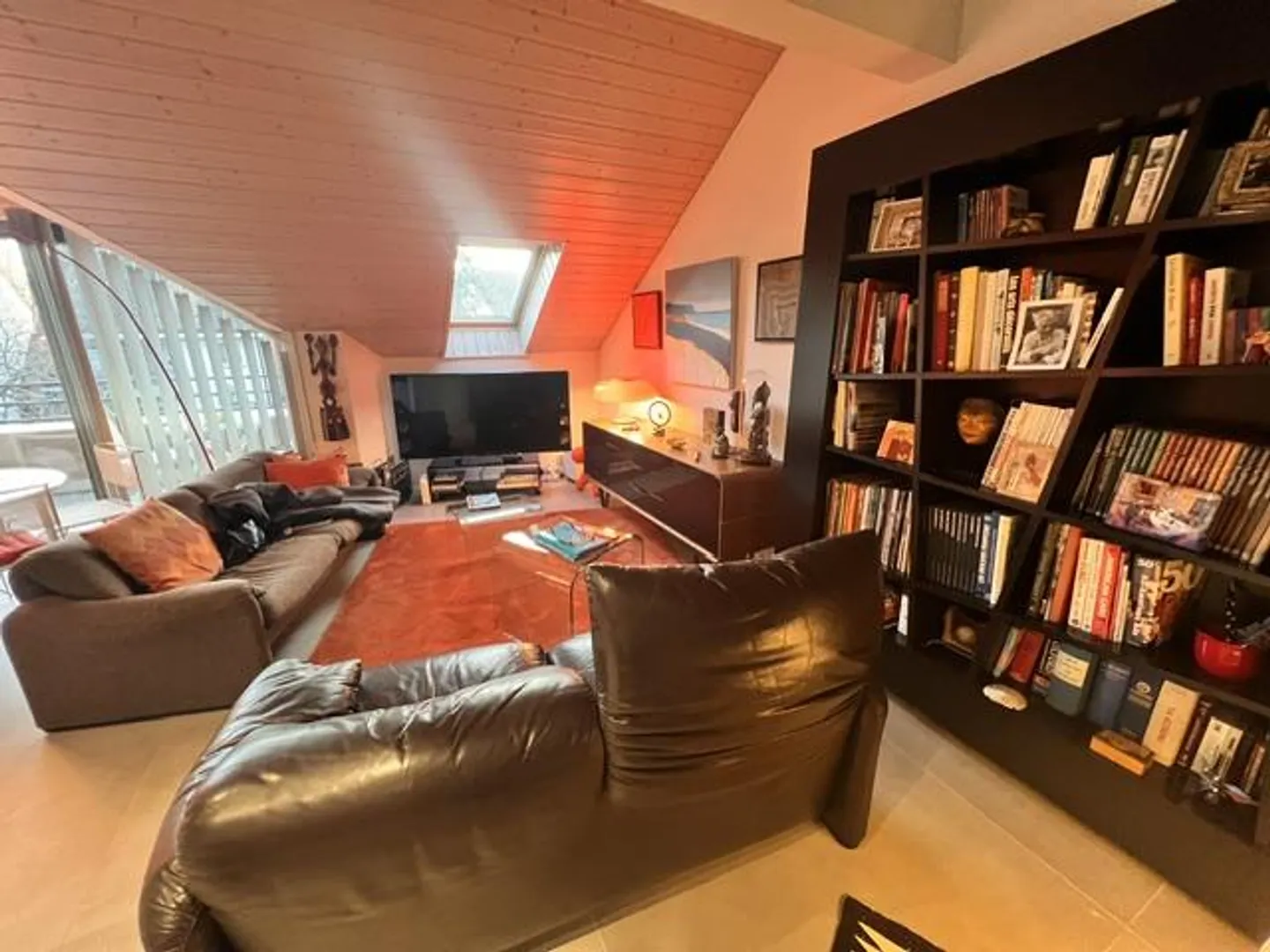Charmante Dachwohnung in Founex - Foto 1 von 16