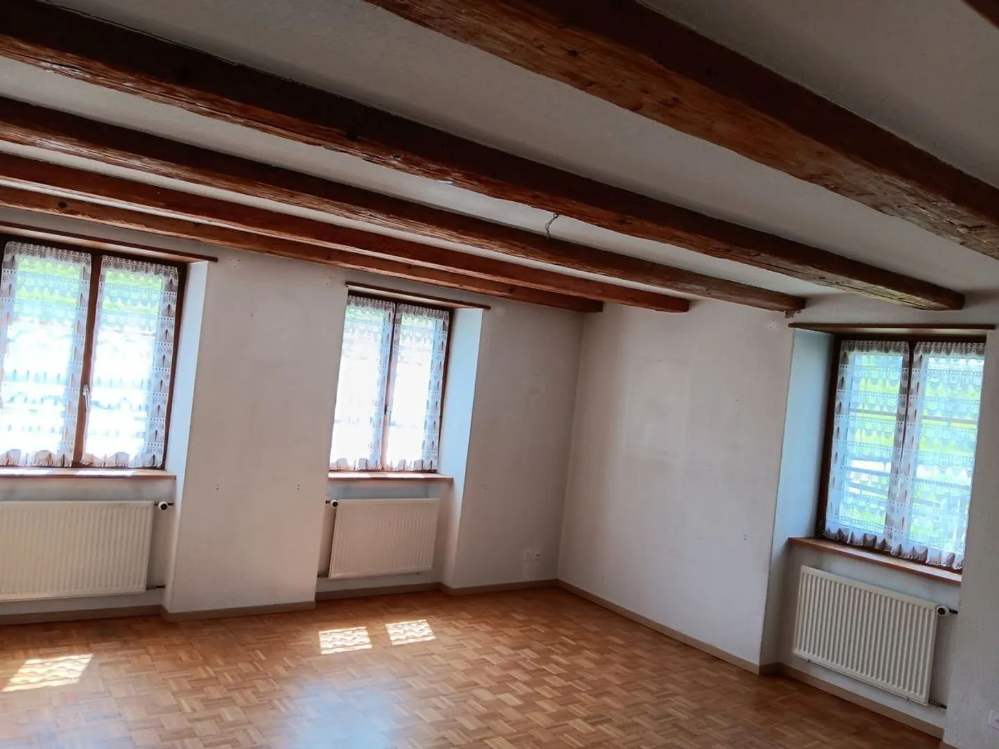 Courchapoix: Bauernhof 196m² Bauernhof in zentraler Zone - Preisgelegenheit - Foto 10 von 13