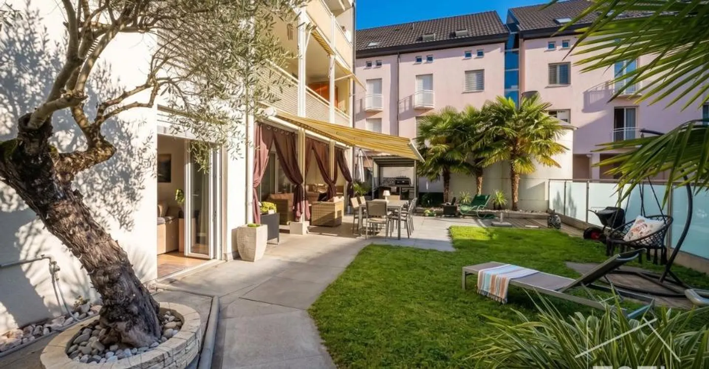 Garden-level 4.5 rooms in Vouvry - 113 m² of terrace and south-facing garden - Photo 2 of 13