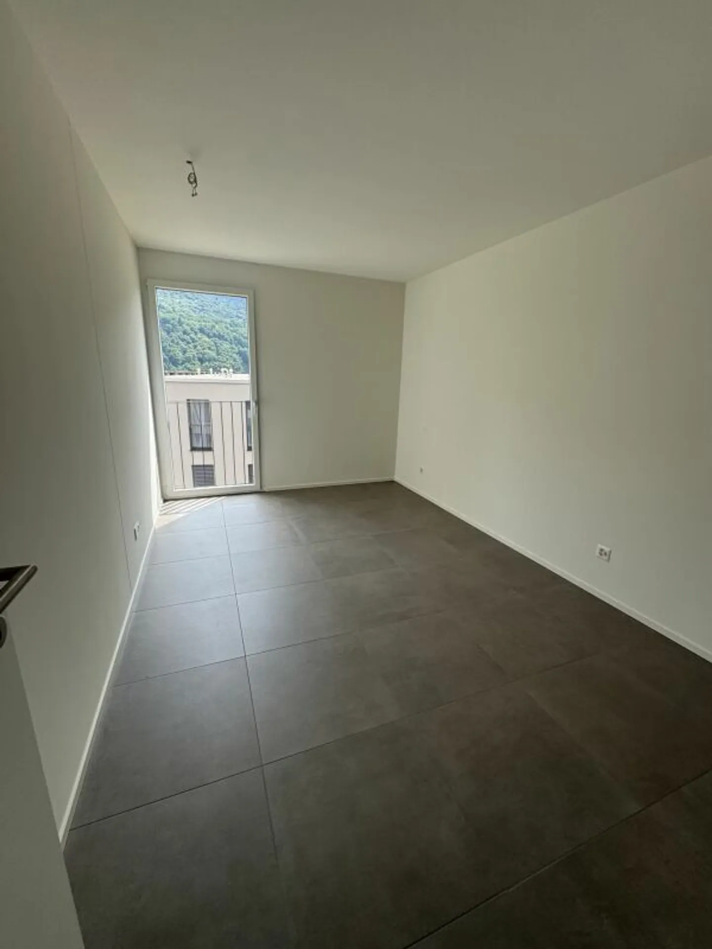 Appartamento in affitto - Foto 5 di 8