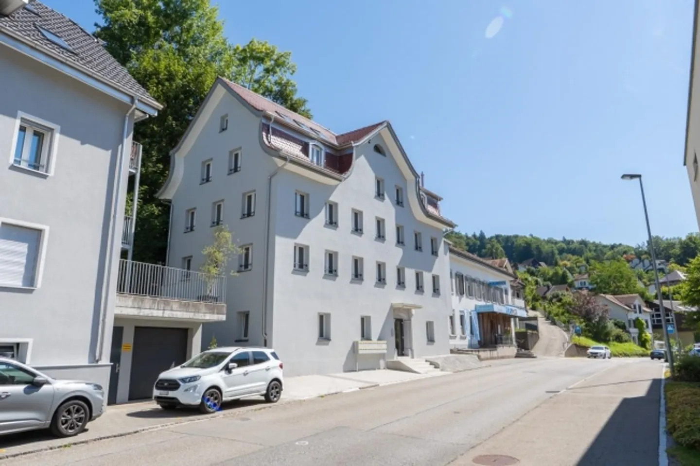 Edificio residenziale in vendita - Foto 2 di 8