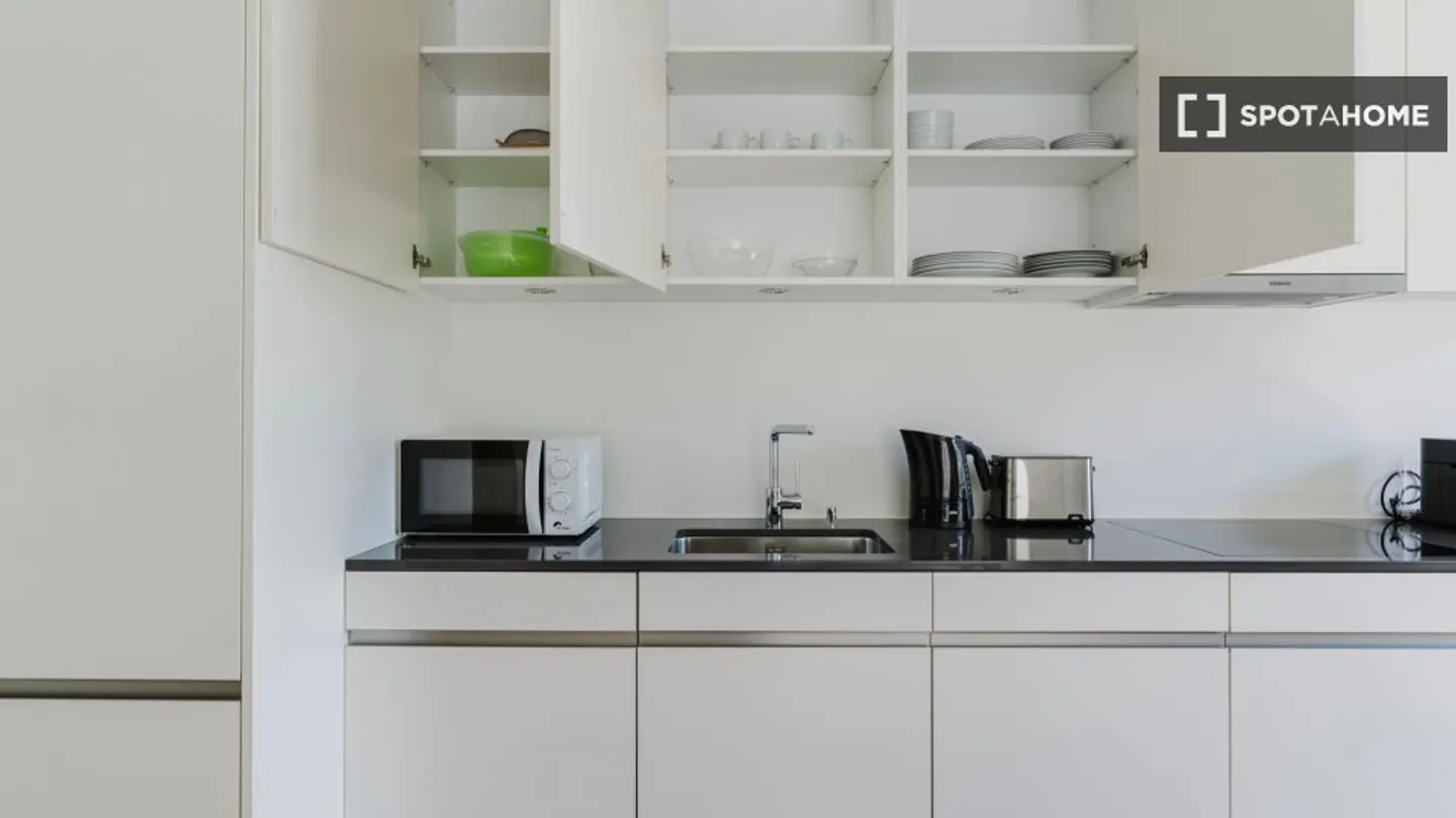 Apartment for rent - Photo 11 of 16