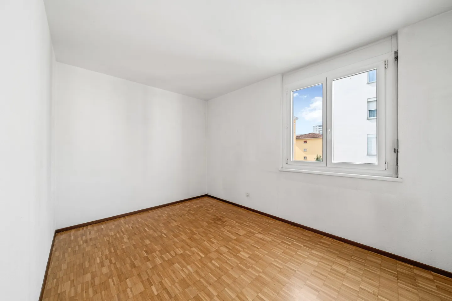 Ampio appartamento 4.5 locali - Foto 4 di 7