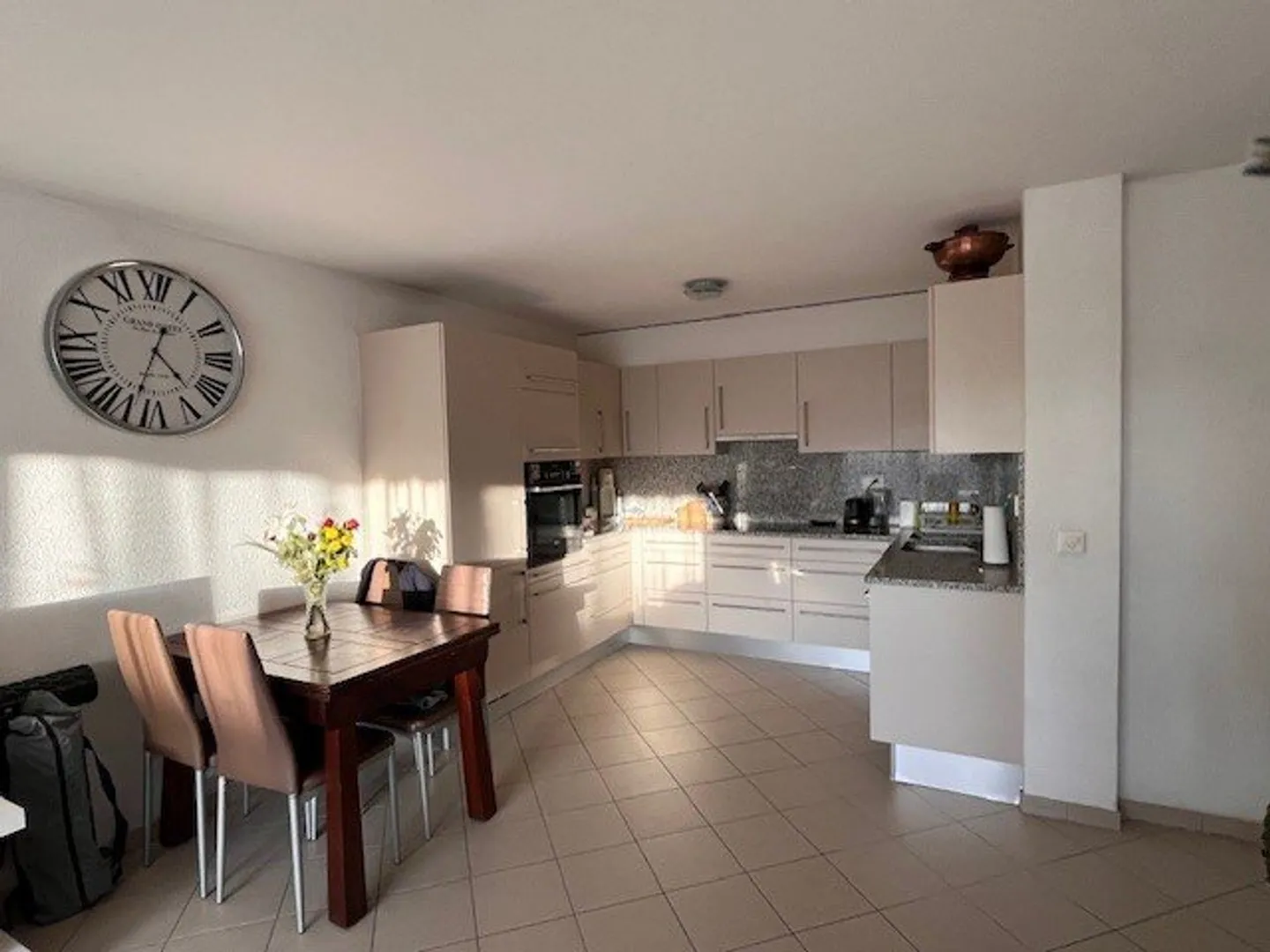 3,5-Zimmer-Wohnung im 1. Stock - Foto 1 von 5