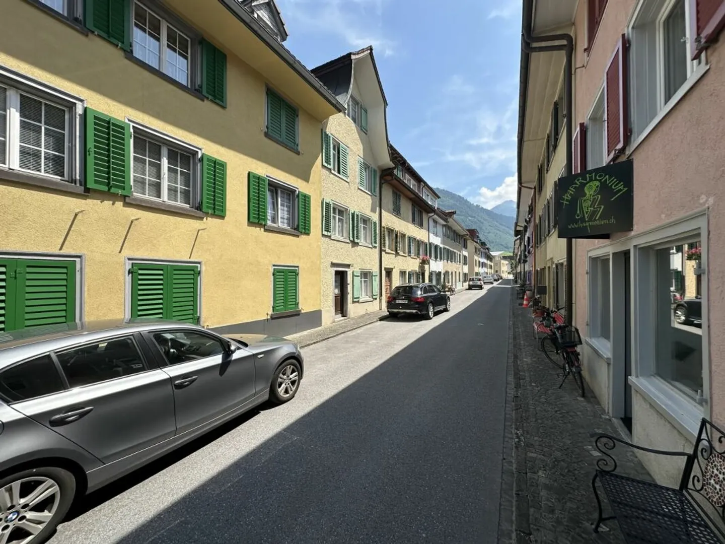 Charming Row House with 6 Rooms - Photo 1 of 11