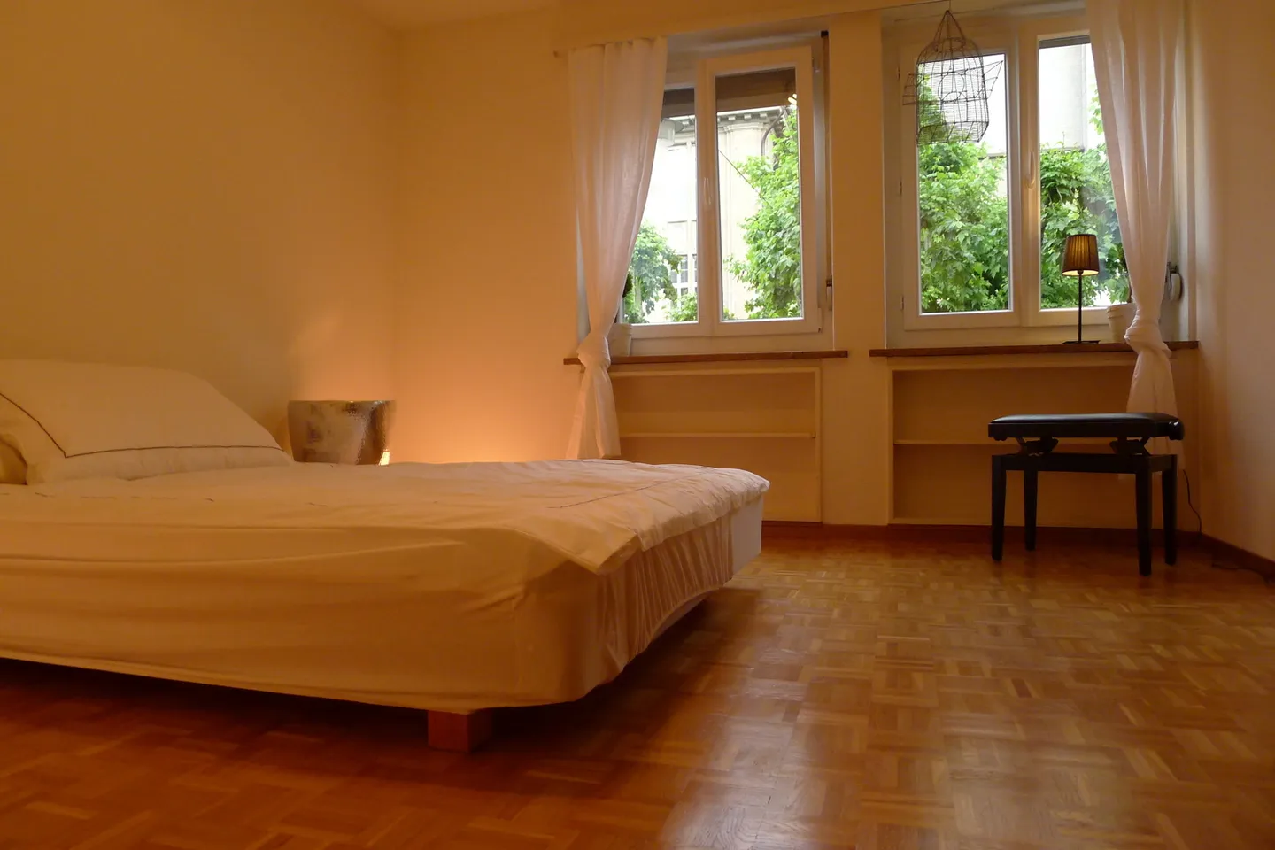 Charming Apartment in Zurich - Photo 4 of 6