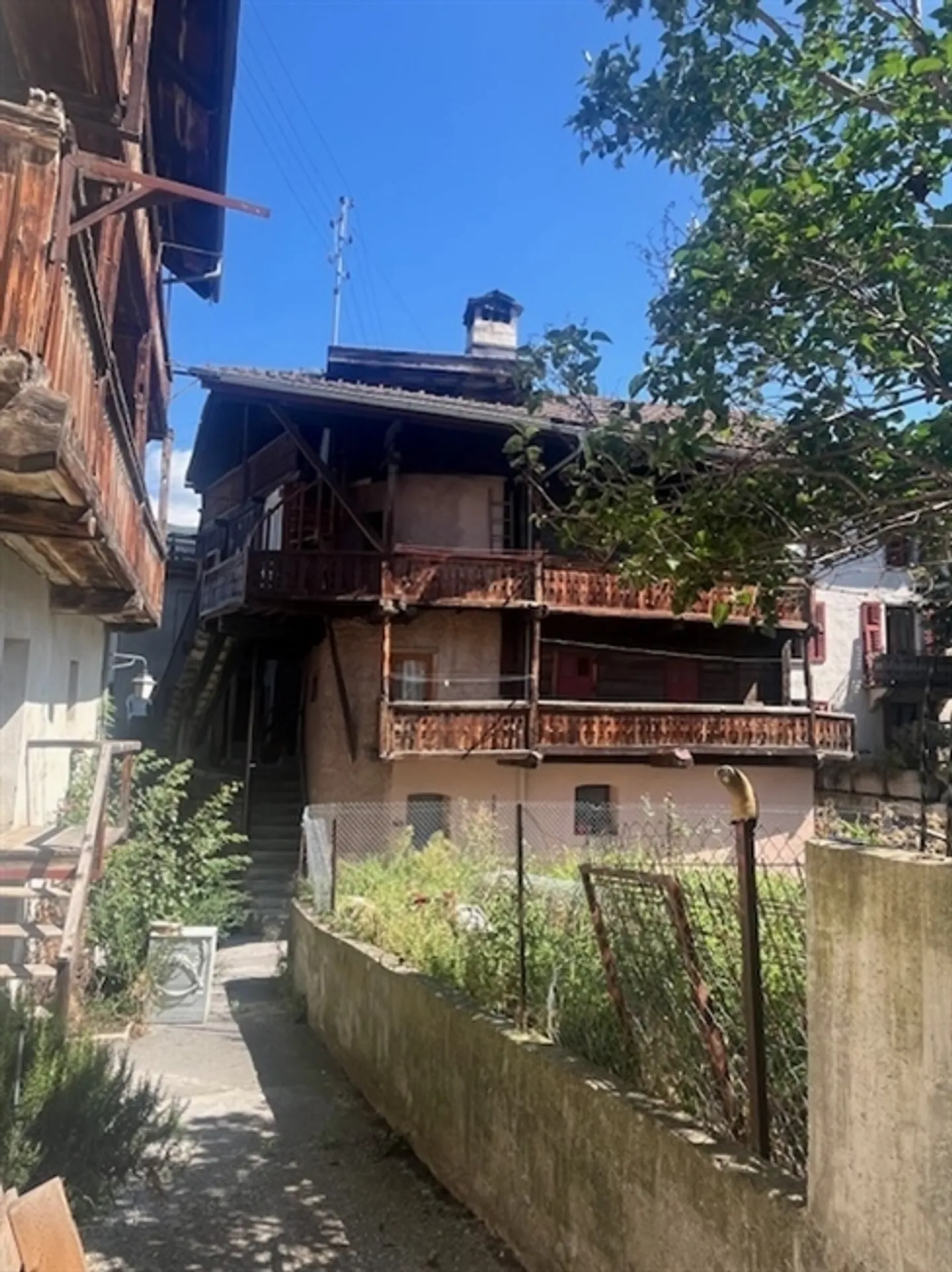 Apartment for sale - Photo 2 of 5