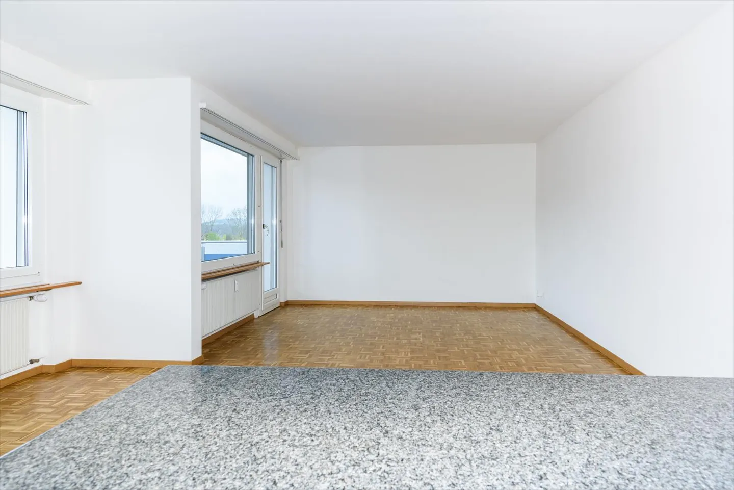 In der Nähe der Geschäfte - Foto 2 von 8