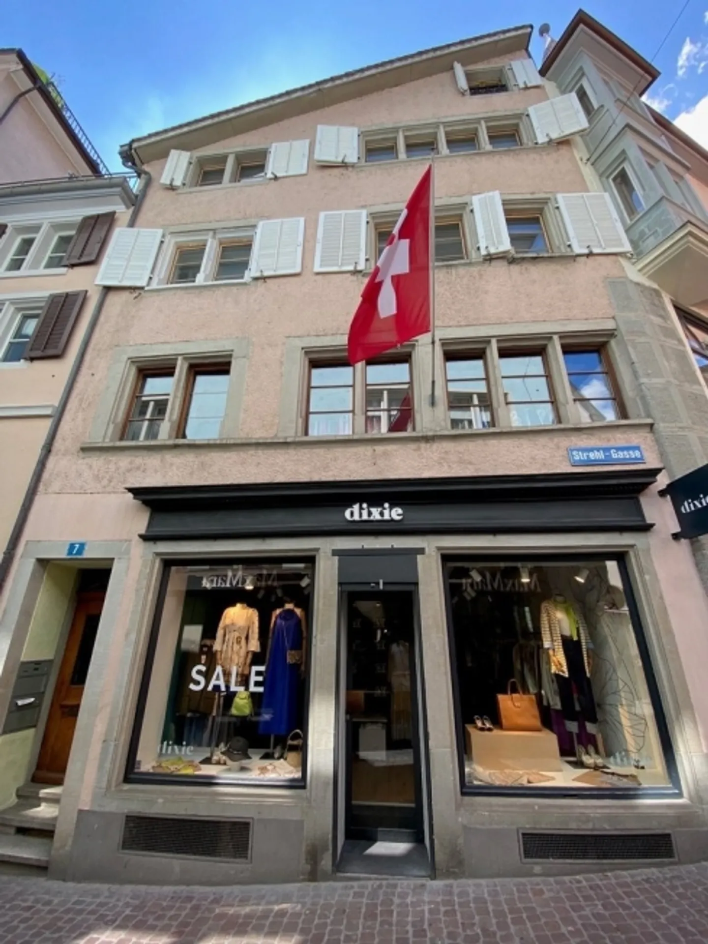 Appartamento in affitto - Foto 1 di 12